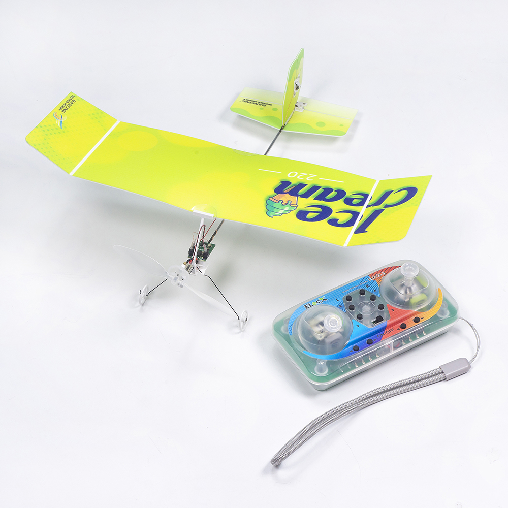 Dancing-Wings-Hobby-E23-EISCREME-Fluumlgelspannweite-von-220-mm-24-GHz-3CH-PP-Schaum-Mini-Innen-RC-F-2008782-14